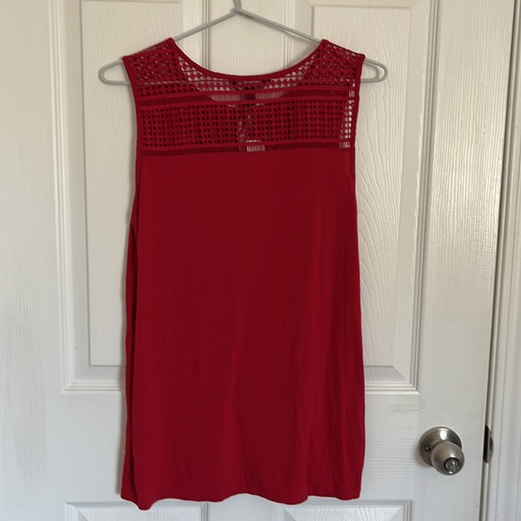 Red Tank Top with Crochet Detail | Banana Republic | Medium - Picture 2 of 3